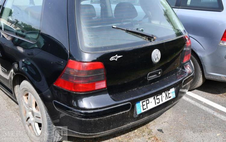 VOLKSWAGEN GOLF 1.9 TDI 115 HIGH LINE SYDNEY NOIR EP-157-XE