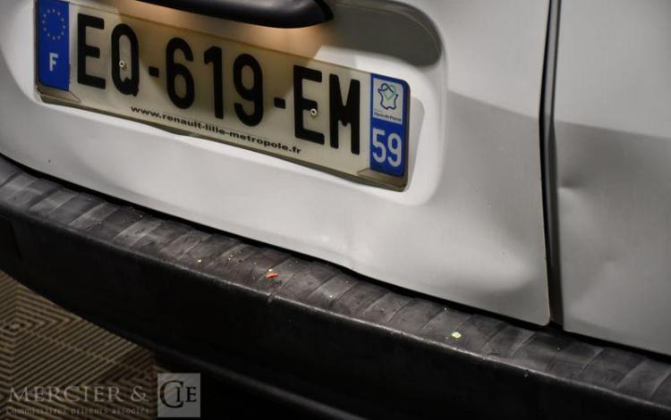 RENAULT KANGOO 1.5 DCI 75ch CONFORT BLANC EQ-619-EM