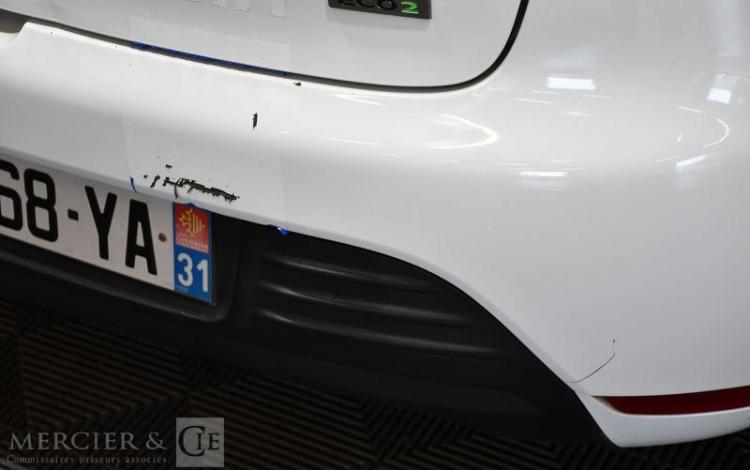 RENAULT CLIO STE 90CH AIR NAV BLANC EQ-968-YA