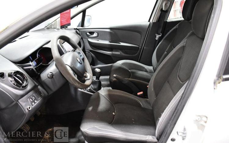 RENAULT CLIO STE 90CH AIR NAV BLANC EQ-968-YA