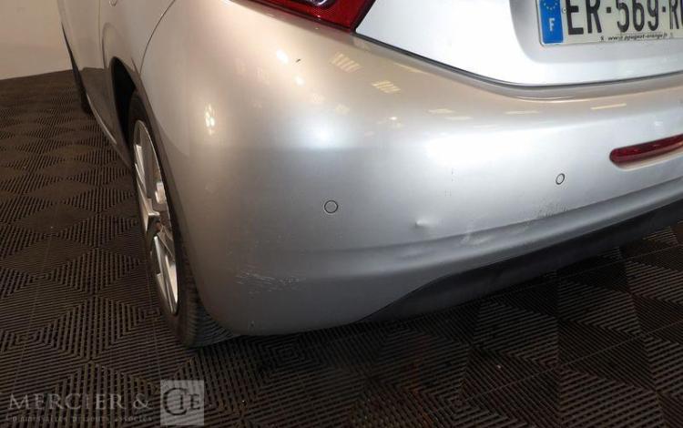 PEUGEOT 208 GENERATION-I 1.2 PURETECH 80CH STYLE  ER-569-RQ