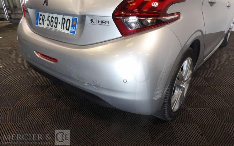 PEUGEOT 208 GENERATION-I 1.2 PURETECH 80CH STYLE  ER-569-RQ