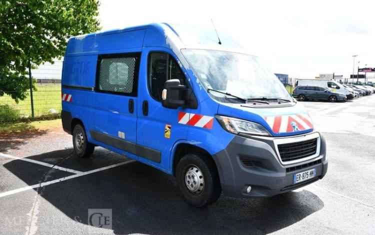 PEUGEOT BOXER BLEU ER-875-MM