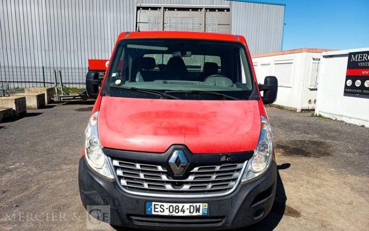 RENAULT MASTER 2,3 DCI 130 CV BENNE AVEC COFFRE ACIER ROUGE ES-084-DW