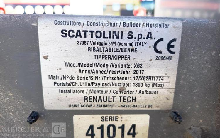 RENAULT MASTER 2,3 DCI 130 CV BENNE AVEC COFFRE ACIER ROUGE ES-084-DW