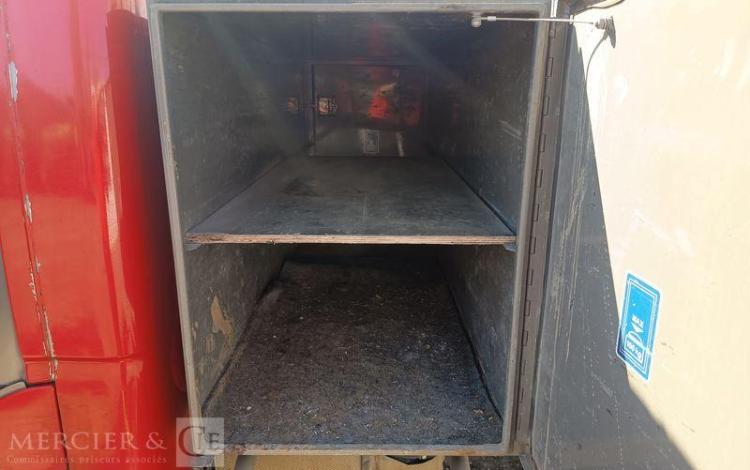 RENAULT MASTER 2,3 DCI 130 CV BENNE AVEC COFFRE ACIER ROUGE ES-084-DW
