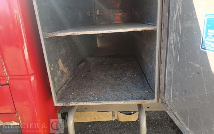 RENAULT MASTER 2,3 DCI 130 CV BENNE AVEC COFFRE ACIER ROUGE ES-084-DW