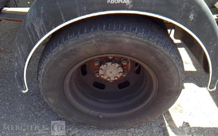 IVECO IS35 BENNE SIMPLE CABINE COFFRE IVECO 35C12  ES-489-CS