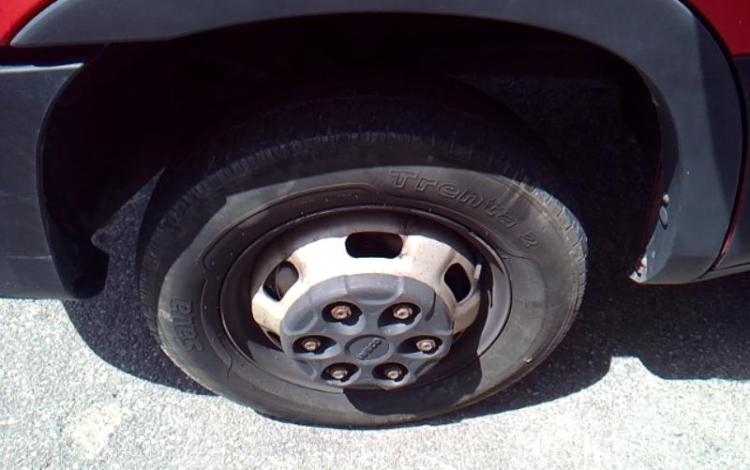 IVECO IS35 BENNE SIMPLE CABINE COFFRE IVECO 35C12  ES-489-CS
