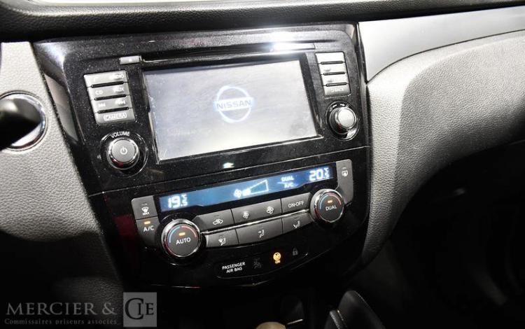 NISSAN QASHQAI EURO6 DIG-T 163 ACENTA NOIR ET-451-NS