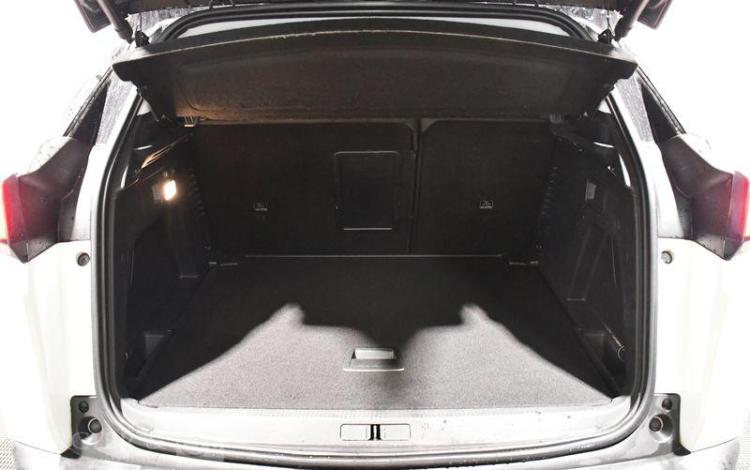 PEUGEOT 3008 1,2 PURETECH 130 ALLURE EAT BLANC EX-965-MC