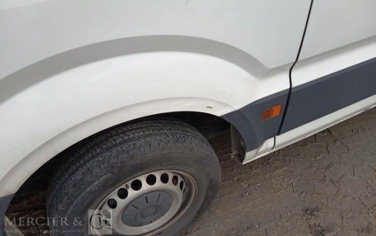 VOLKSWAGEN CRAFTER FOURGON 2.0 TDI 100 30  EY-358-NN
