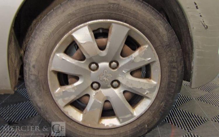 PEUGEOT 207 1.6 HDI 90CH ACTIVE GRIS EY-822-HH