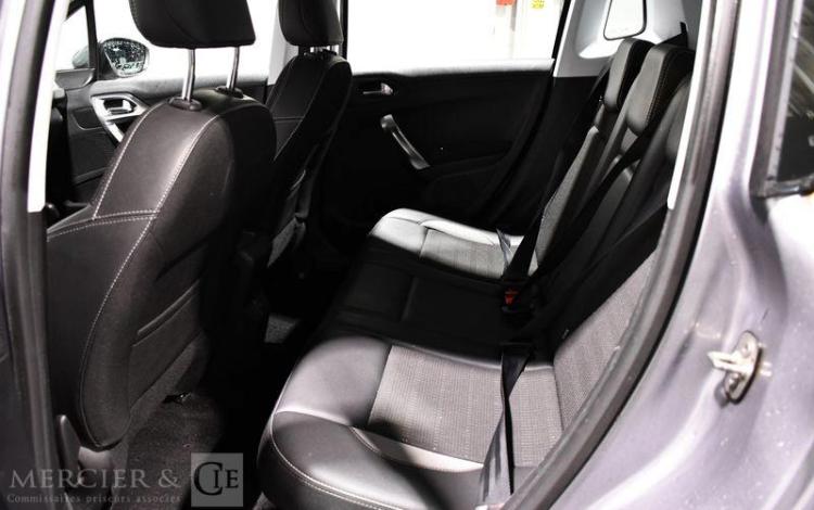 PEUGEOT 2008 1.2 PURETECH 110ch ALLURE GRIS EZ-283-HT