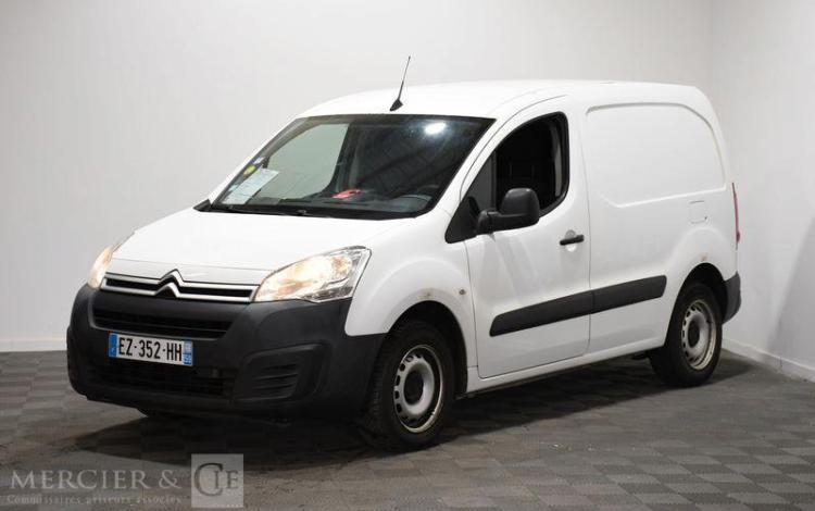 CITROEN BERLINGO TAILLE M CLUB BLUEHDI 100CH ETG6
 BLANC EZ-352-HH
