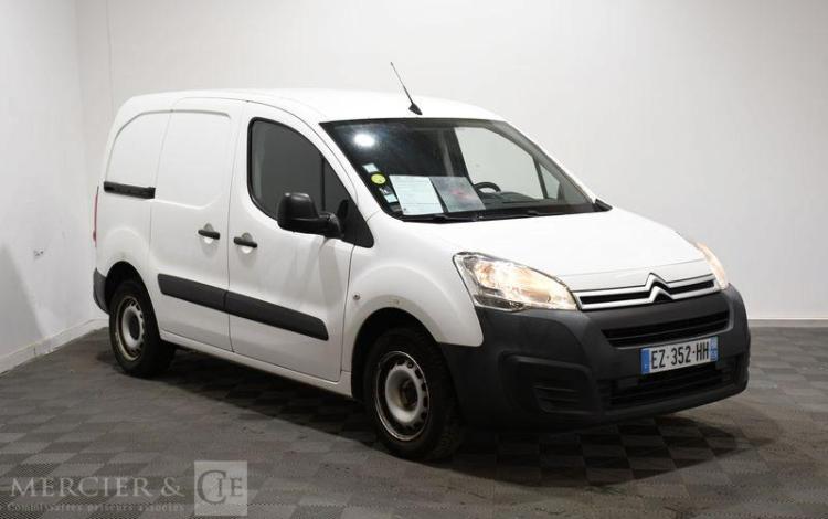 CITROEN BERLINGO TAILLE M CLUB BLUEHDI 100CH ETG6
 BLANC EZ-352-HH