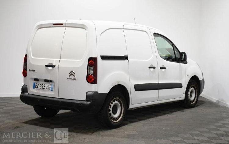 CITROEN BERLINGO TAILLE M CLUB BLUEHDI 100CH ETG6
 BLANC EZ-352-HH