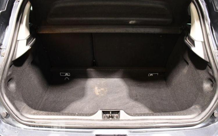 RENAULT CLIO 0.9 TCE 90CH INTENS GRIS FB-050-MK