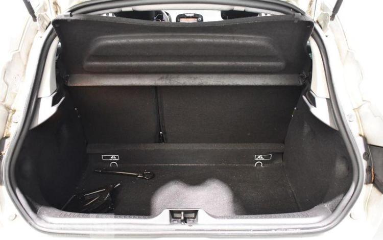 RENAULT CLIO 0.9 TCE 90 ENERGY LIMITED GRIS FD-104-LT