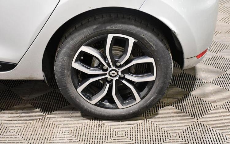RENAULT CLIO 0.9 TCE 90 ENERGY LIMITED GRIS FD-104-LT