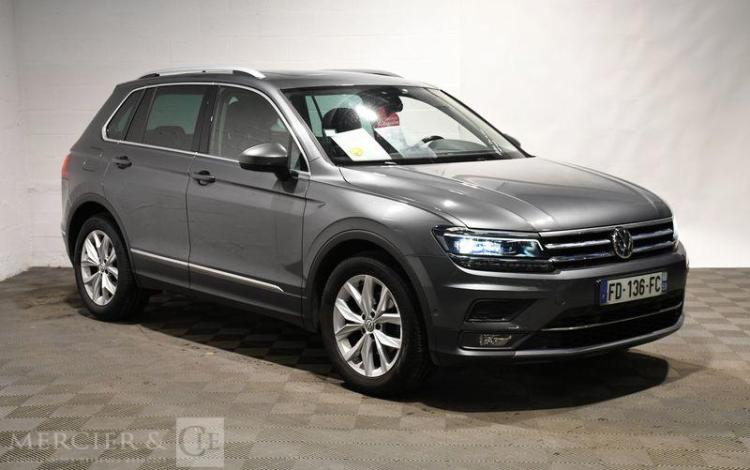 VOLKSWAGEN TIGUAN 2.0 TDI 150ch BLUEMOTION CARAT GRIS FD-136-FC