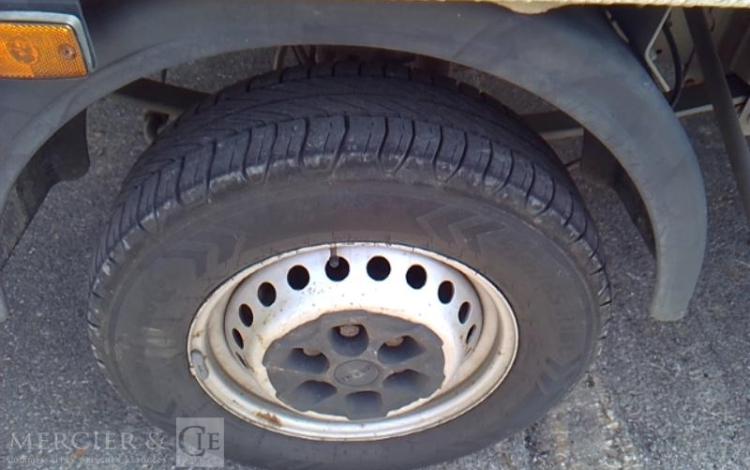 IVECO 35-120  NACELLE  SUR VL GSR 169TR 16M  2736H AN2019 ROUGE FD-340-QA