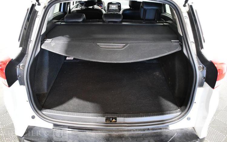 RENAULT CLIO ESTATE 90CH INTENS BLANC FF-406-NC