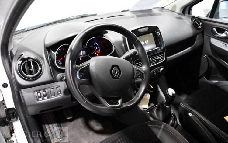 RENAULT CLIO ESTATE 90CH INTENS BLANC FF-406-NC