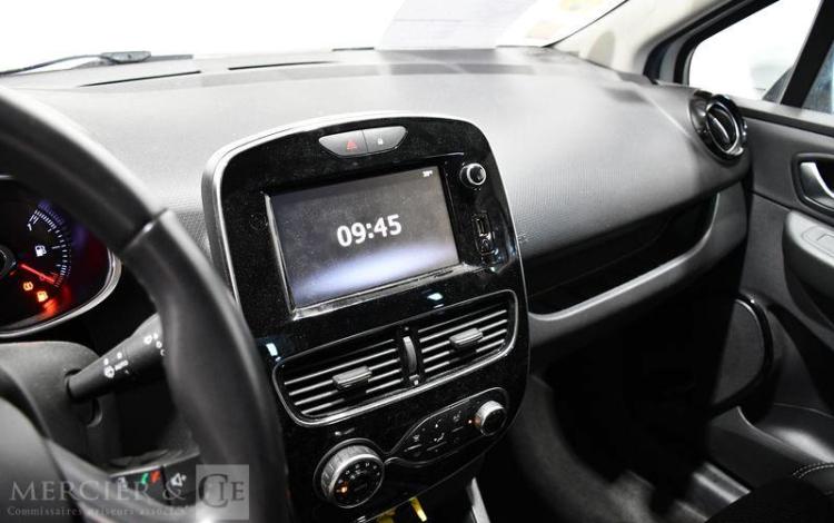 RENAULT CLIO ESTATE 90CH INTENS BLANC FF-406-NC