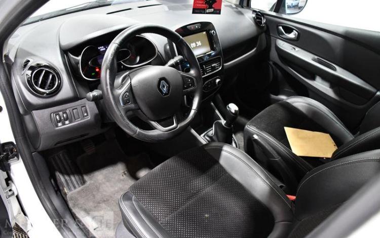 RENAULT CLIO ESTATE 90CH INTENS BLANC FF-860-LC