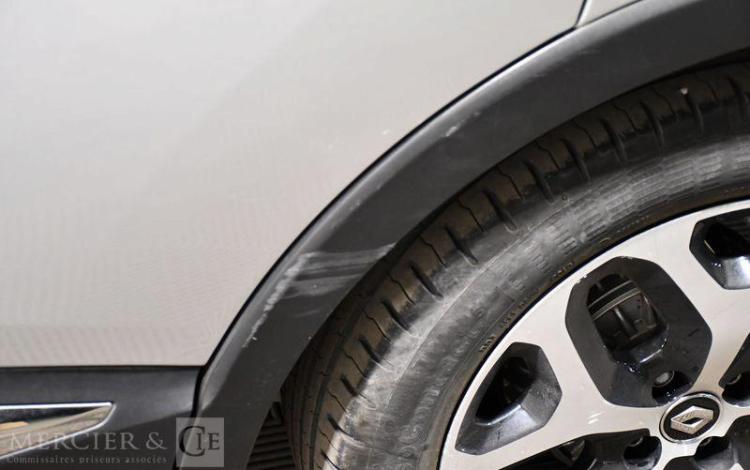 RENAULT CAPTUR 0.9 TCE 90ch INTENS GRIS FH-133-GY