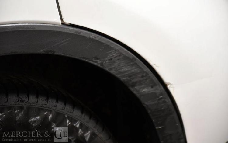 TOYOTA C-HR 1.8 HSD 122ch MHEV DESIGN E-CVT BLANC FH-549-DV