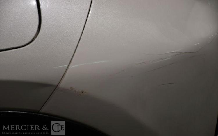 TOYOTA C-HR 1.8 HSD 122ch MHEV DESIGN E-CVT BLANC FH-549-DV