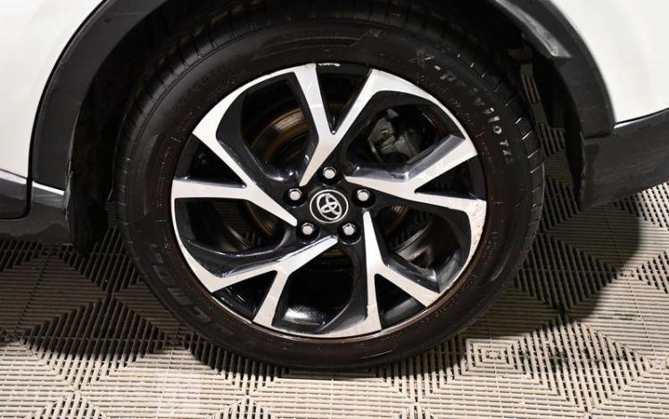 TOYOTA C-HR 1.8 HSD 122ch MHEV DESIGN E-CVT BLANC FH-549-DV