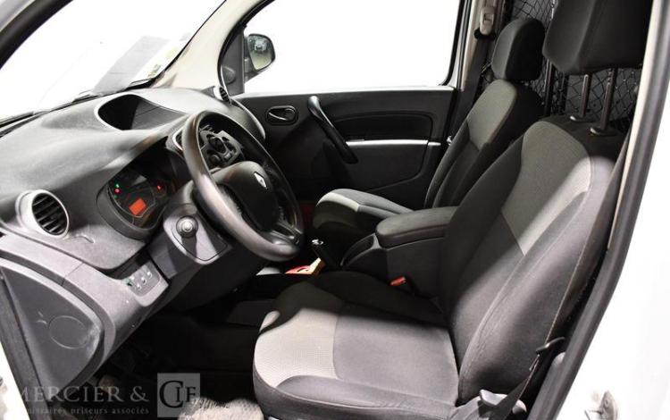 RENAULT KANGOO COMPACT 1.5 DCI 75ch GRAND-CONFORT BLANC FH-938-JG