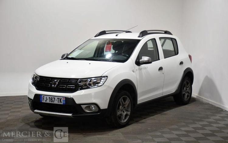 DACIA SANDERO STEPWAY 1.5 BLUEDCI 95ch BLANC FJ-167-TK