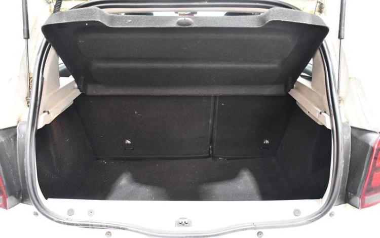 DACIA SANDERO STEPWAY 1.5 BLUEDCI 95ch BLANC FJ-167-TK
