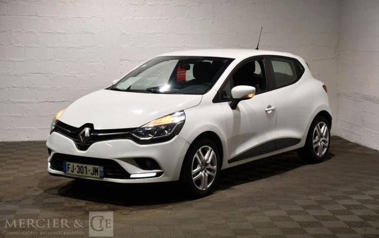 RENAULT CLIO IV SOCIETE 0.9 TCE 90ch BUSINESS BLANC FJ-301-JM