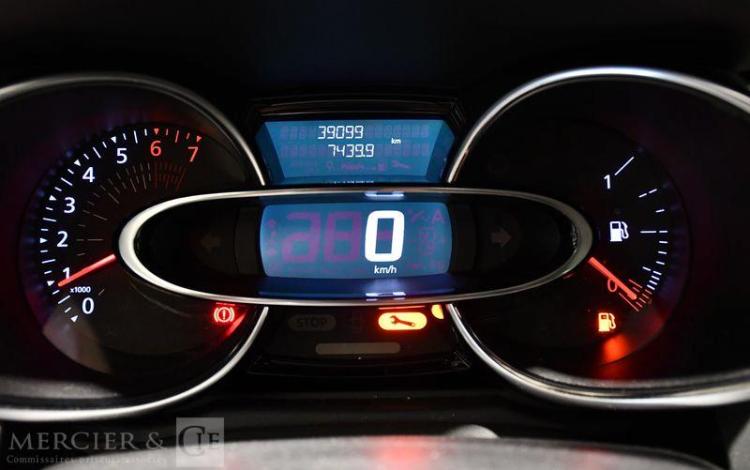 RENAULT CLIO IV SOCIETE 0.9 TCE 90ch BUSINESS BLANC FJ-301-JM