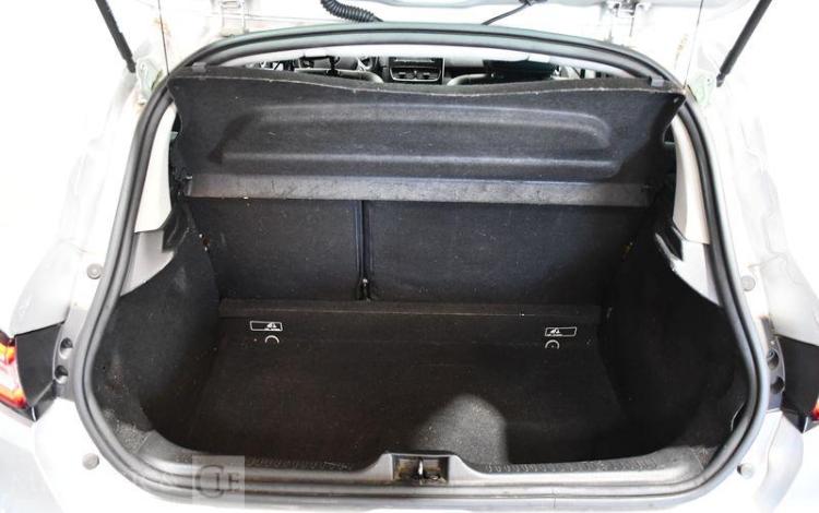 RENAULT CLIO IV 0.9 TCE 90ch INTENS GRIS FJ-324-FG
