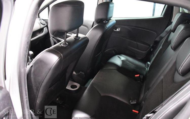 RENAULT CLIO IV 0.9 TCE 90ch INTENS GRIS FJ-324-FG