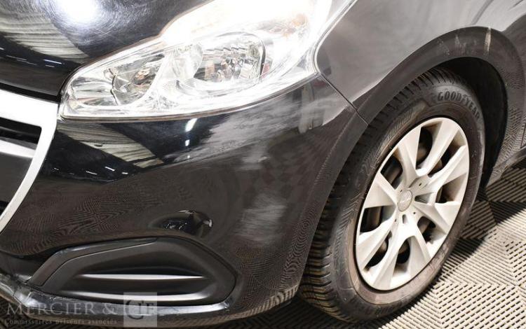 PEUGEOT 208 1,2 PURE TECH 68CH NOIR FJ-339-WC
