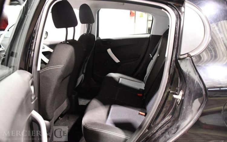 PEUGEOT 208 1,2 PURE TECH 68CH NOIR FJ-339-WC