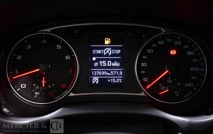 AUDI A1 1,4 TFSI 122 AMBITION MARRON FJ-796-YR