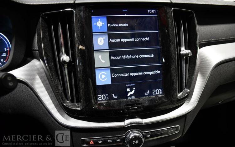 VOLVO XC60 2.0 D4 190ch INSCRIPTION LUXE GEARTRONIC VERT FK-667-QN