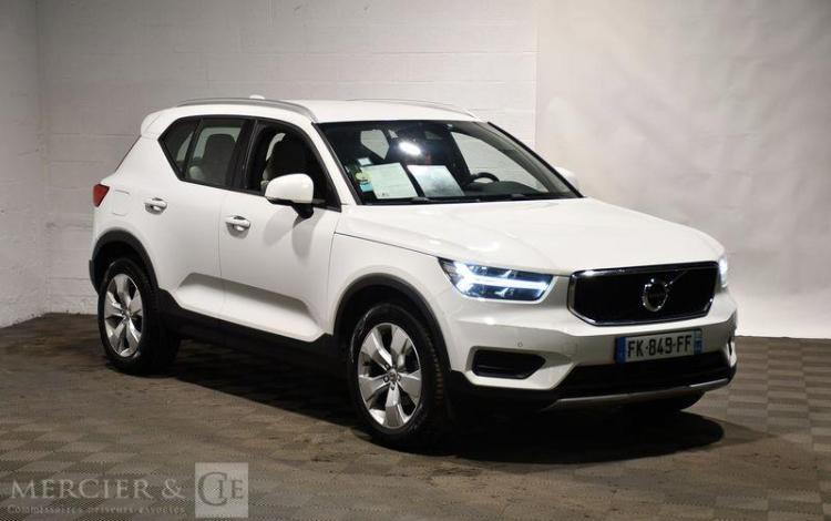 VOLVO XC40 D3 ADBLUE 150CH BUSINESS BLANC FK-849-FF