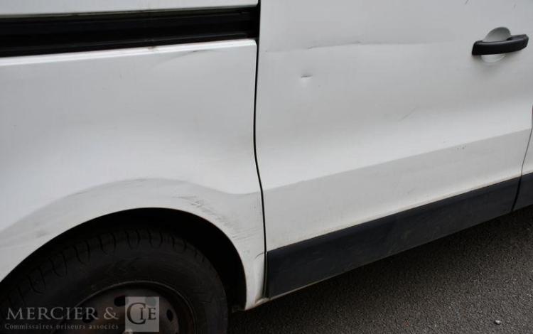 RENAULT TRAFIC 1.6 DCI 120ch 1T0 L1H1 GRAND-CONFORT BLANC FL-033-EJ