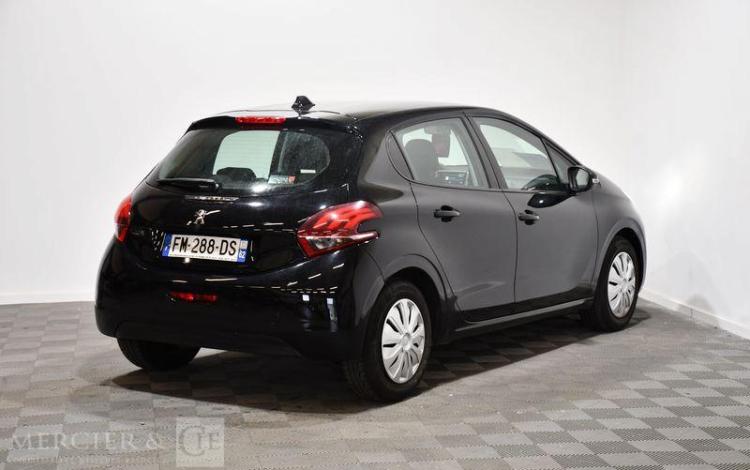 PEUGEOT 208 1,2 PURETECH 82 ACTIVE NOIR FM-288-DS