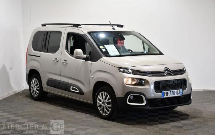 CITROEN BERLINGO COMBI 1,5 BLUE HDI 130 M L1 SHINE START-STOP GRIS FM-726-QJ