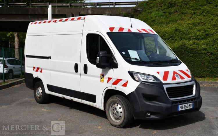 PEUGEOT BOXER FOURGON 335 2.0 BLUEHDI 160 L2H2 FT PREMIUM PACK BLANC FN-150-MV